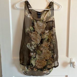Floral Lightweight Sleeveless Blouse